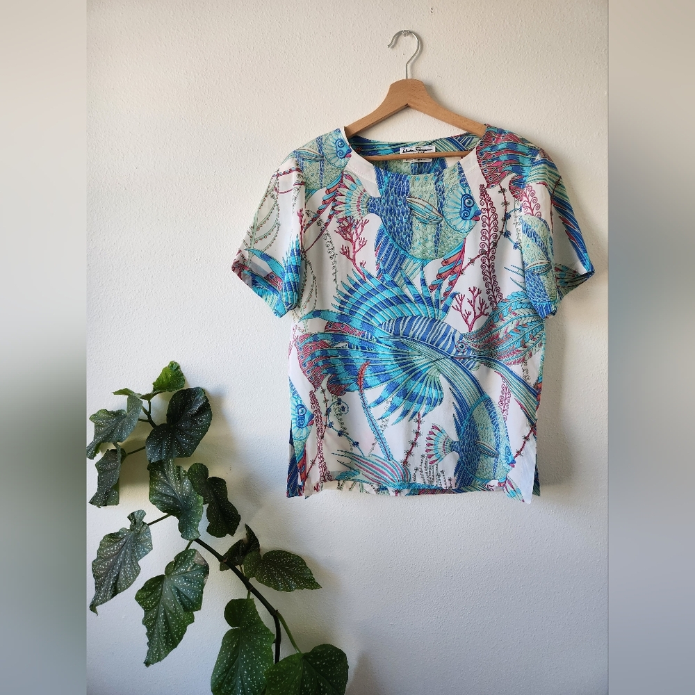 RARE vintage Ferragmo signed fish print shirt